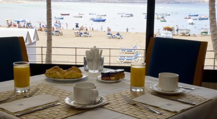 Nh Las Palmas Playa Las Canteras Bagian luar foto